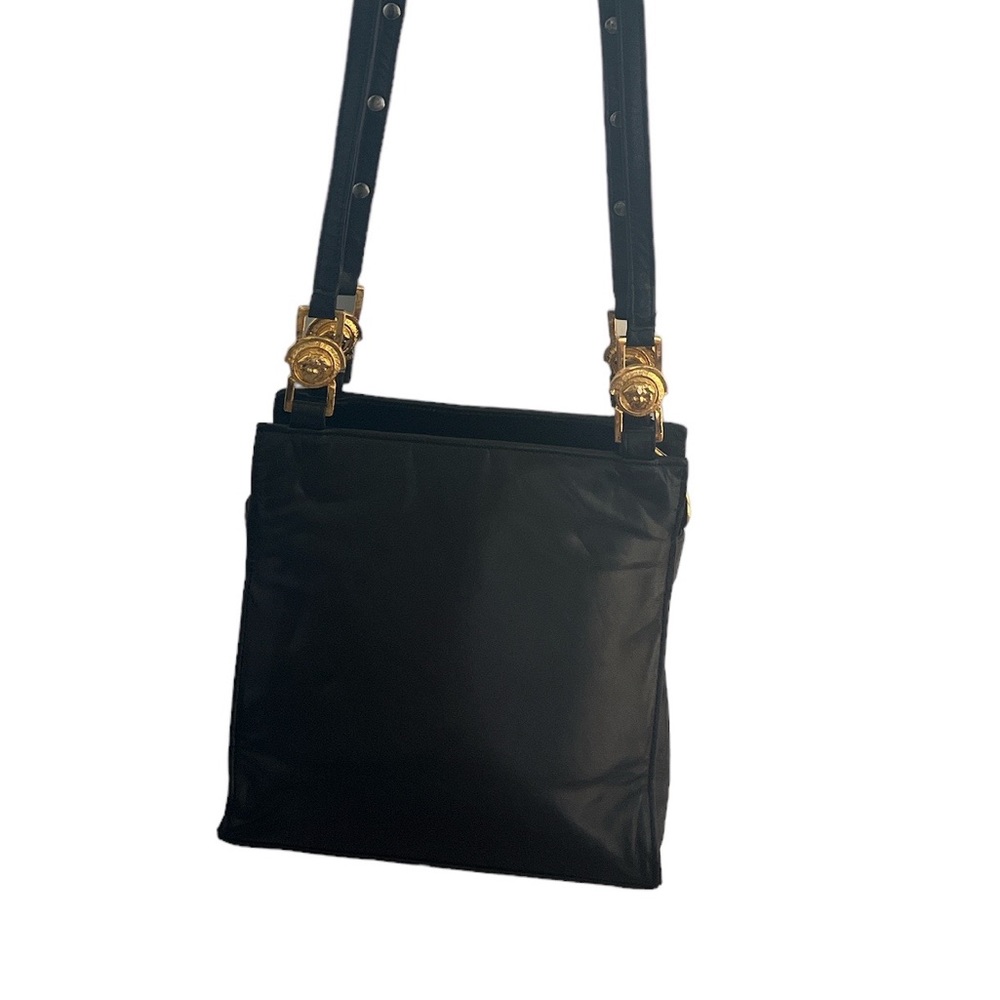Gianni Versace Vintage Couture Black Gold Medusa Chain Mini bag - Picture 7 of 13